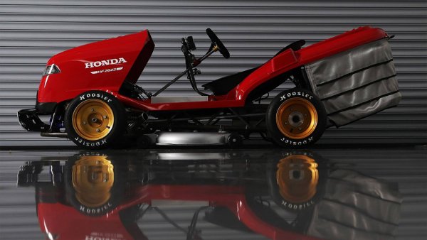 Honda намерена побить рекорд самой быстрой газонокосилки