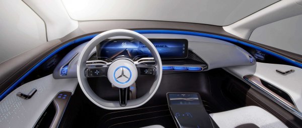 На Нюрбургринге замечен электрический кроссовер Mercedes-Benz EQ C