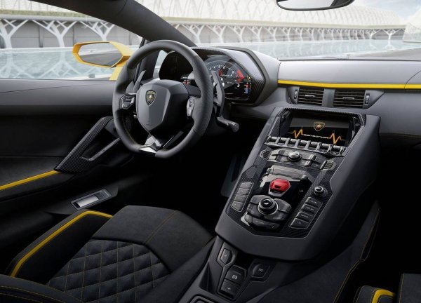 Преемник Lamborghini Aventador обзаведется гибридным агрегатом на базе 12-цилиндрового мотора