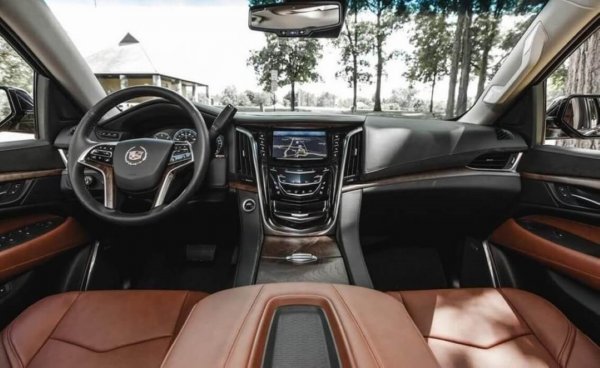 Внедорожник Cadillac Escalade нового поколения может получить три мотора
