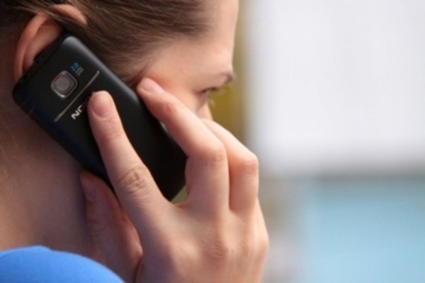 Как обманывают телефонные мошенники и мобильные операторы