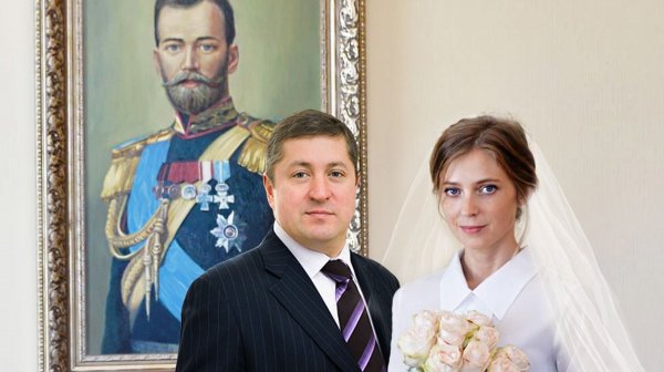 СМИ: Свадьба Поклонской в Крыму прошла скромно, но со вкусом