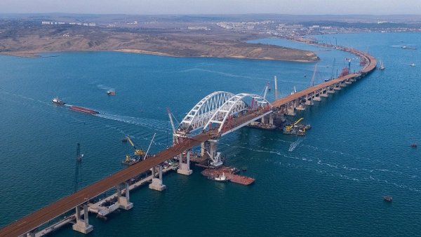 Украинцы предрекли крах Крымского моста после трагедии в Генуе