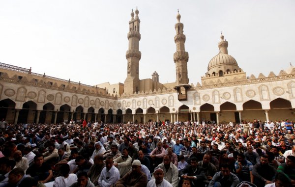 Мусульмане отмечают свой главный праздник Курбан-байрам
