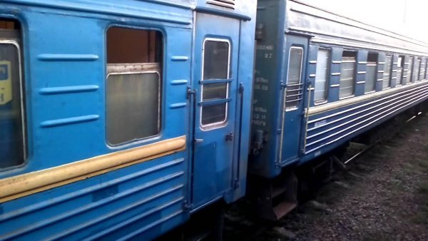 Поезд на тот свет: Соцсети раскритиковали украинский состав «Херсон-Москва»