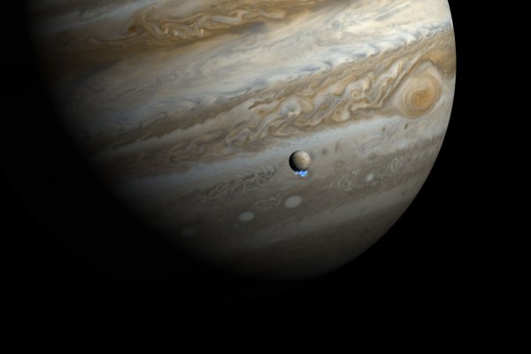 На Юпитере может существовать органическая жизнь и вода, доказали ученые