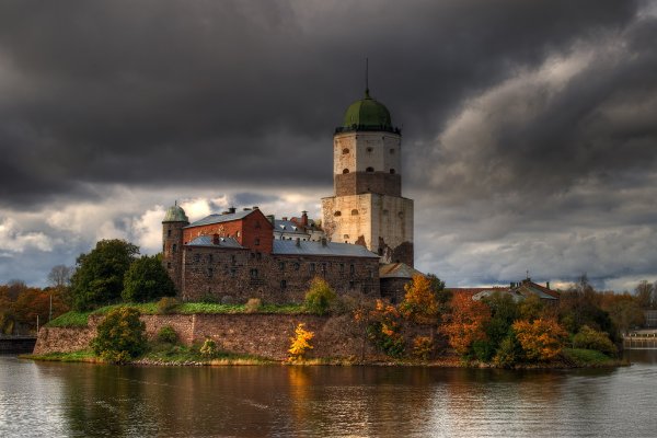 В Выборгском замке нашли кирпич настольной игры XVI столетия