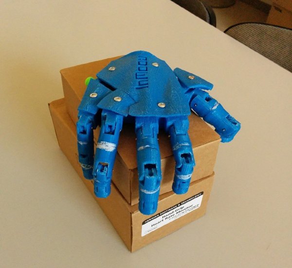 В Гонконге разработали роботизированную руку для реабилитации пациентов после инсульта