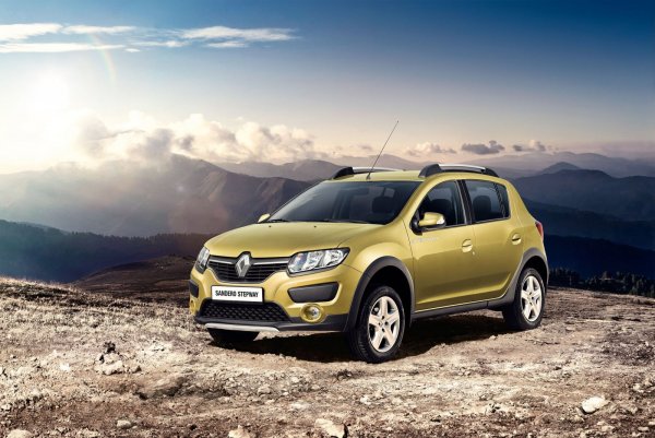 Renault Logan Stepway или Sandero Stepway: Автоэксперт рассказала, что выбрать