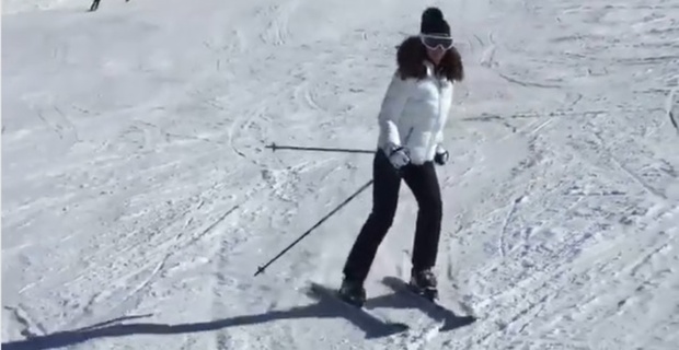 Ольга Бузова показала мастерство катания на горных лыжах